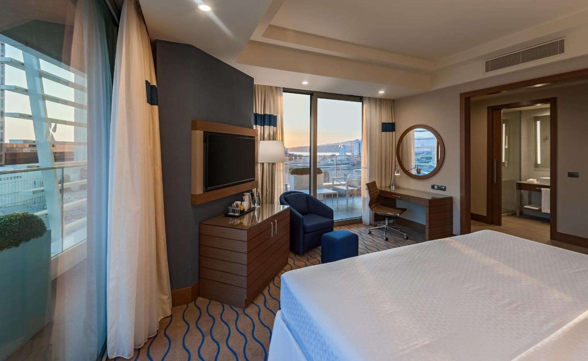 Four Points By Sheraton İzmir Exterior photo