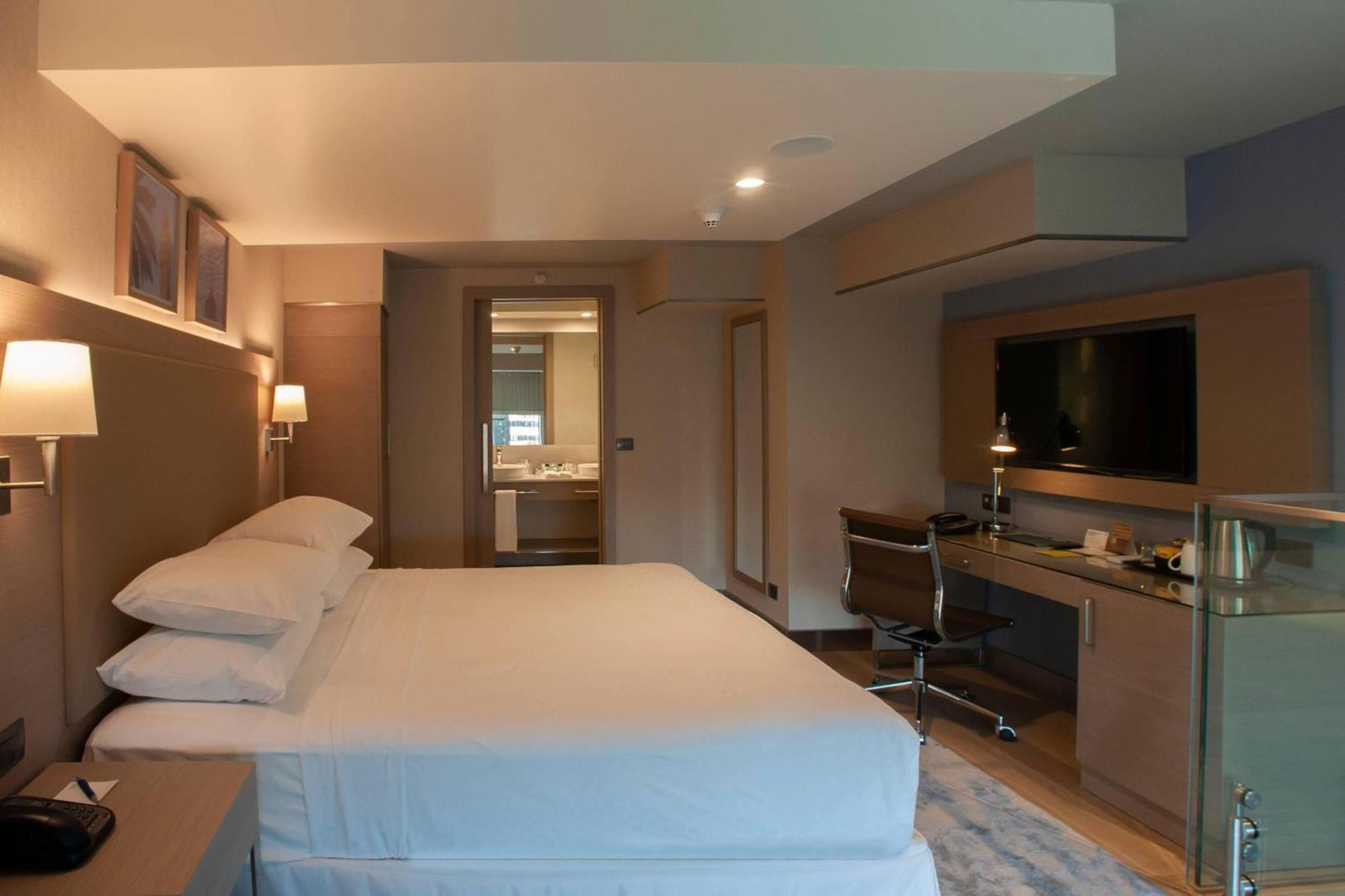 Four Points By Sheraton İzmir Exterior photo
